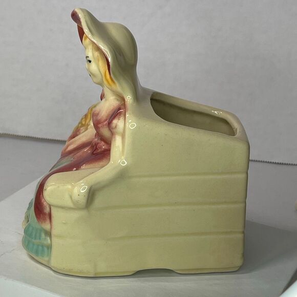 Vintage Shawnee USA 616 planter flower pot - Picture 2 of 8